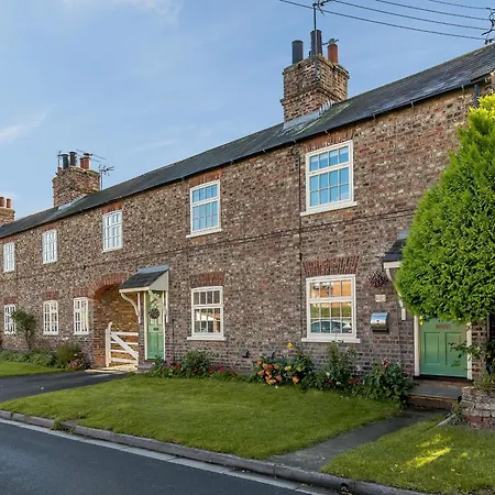 Holiday home Estate Cottage